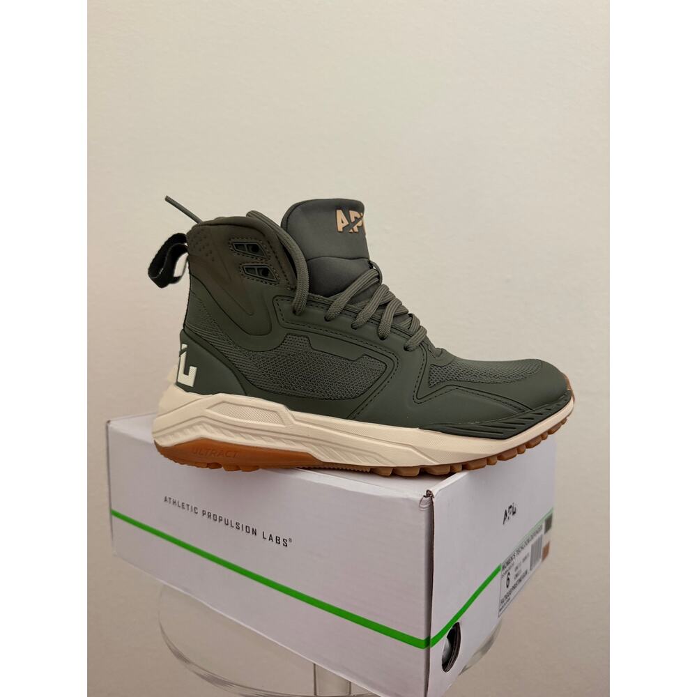 New APL women’s techloom defender sneakers fatigue green pristine - Picture 4 of 6